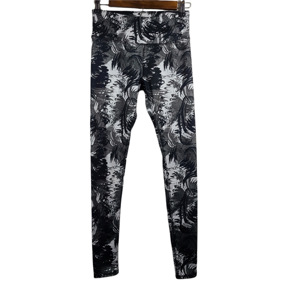 Cheetah Black & White Abstract Leggings XS